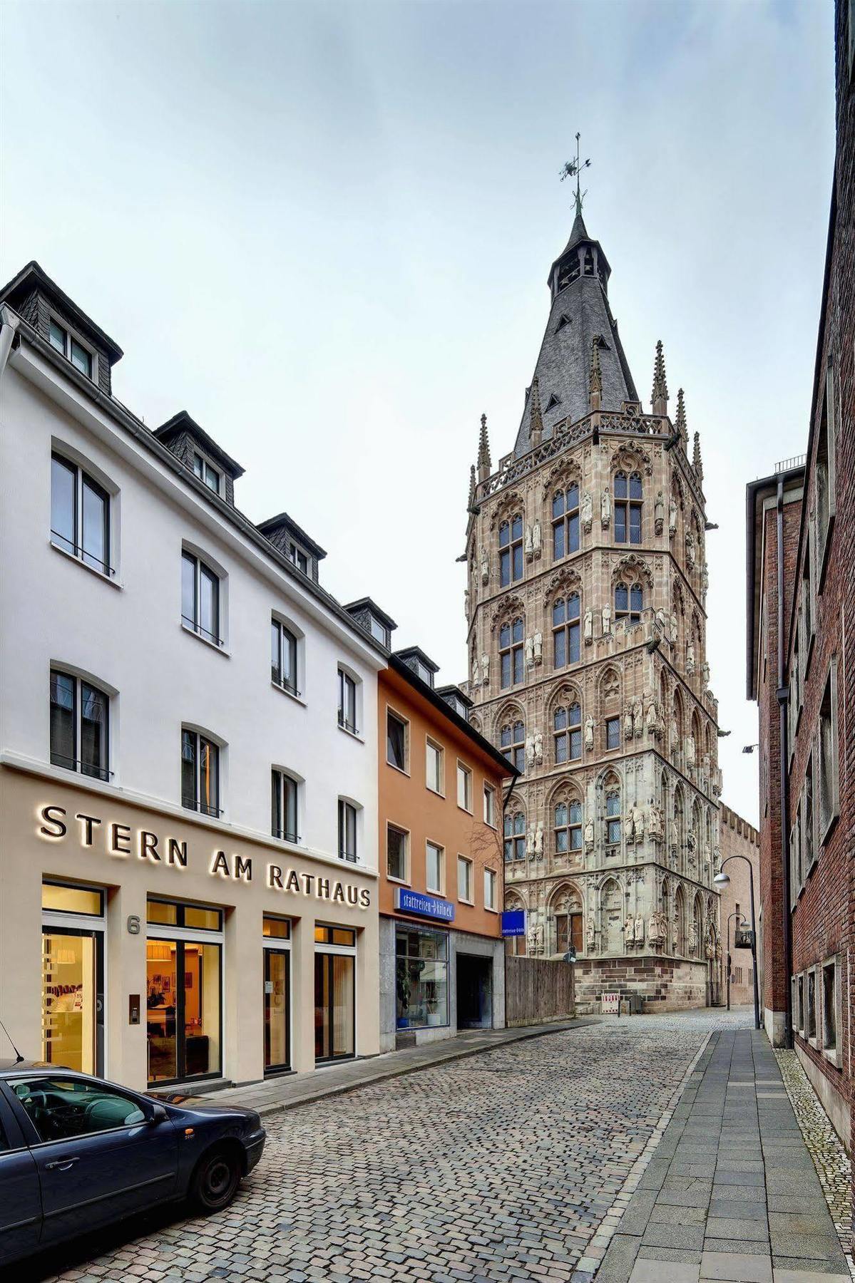 Hotel Stern Am Rathaus Kolonia Zewnętrze zdjęcie
